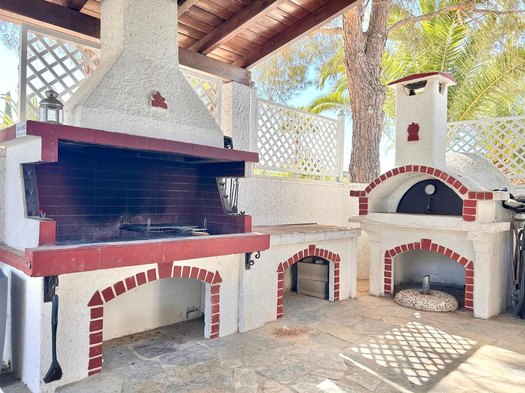 Villasonboard Dock Villa 3 Bed, 3 Bath, Canal, Greek Venice Porto Hydra Plepi Bagian luar foto