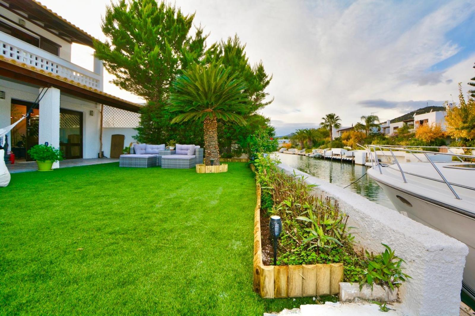 Villasonboard Dock Villa 3 Bed, 3 Bath, Canal, Greek Venice Porto Hydra Plepi Bagian luar foto