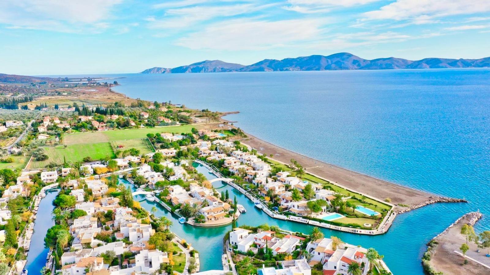 Villasonboard Dock Villa 3 Bed, 3 Bath, Canal, Greek Venice Porto Hydra Plepi Bagian luar foto